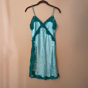 Mary Green Chemise